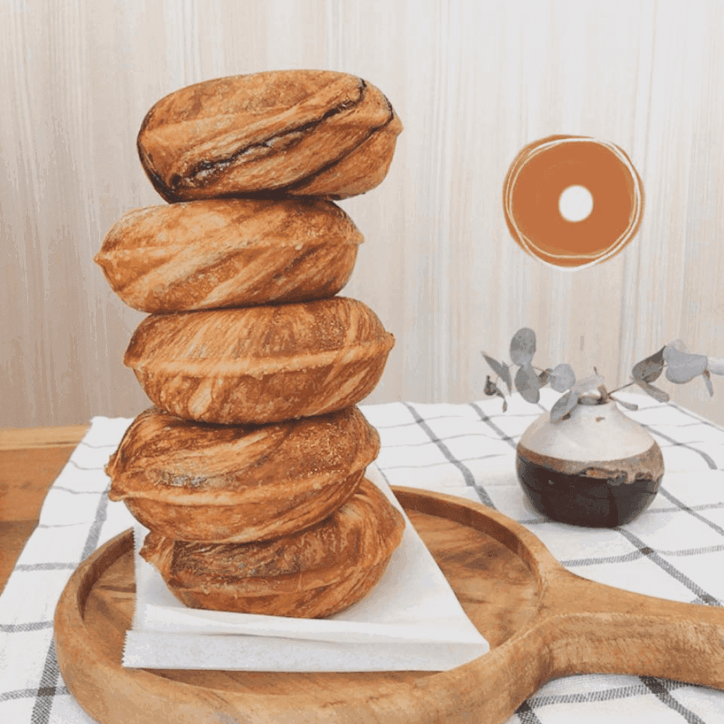 Pastry inspector